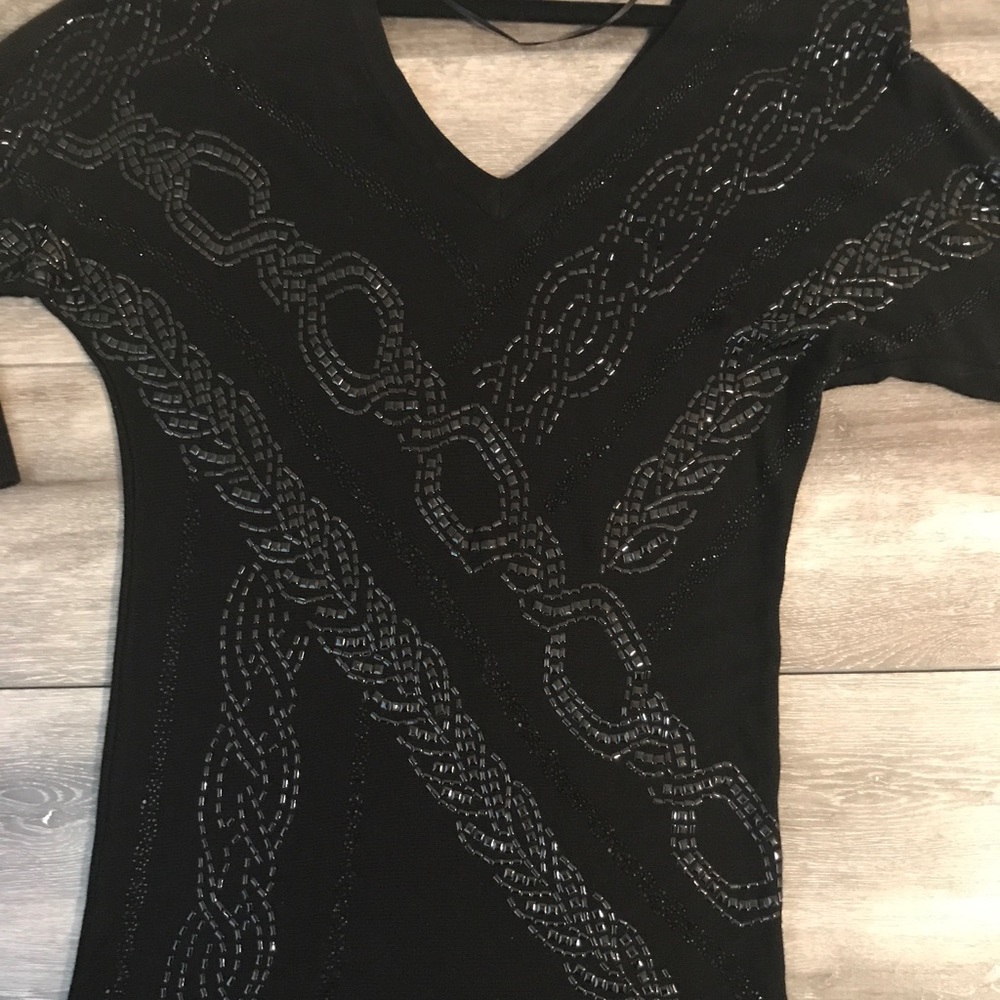Cache embellished top - Picture 3 of 4